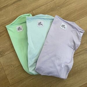 3 Ollie Swaddles *Like New!*